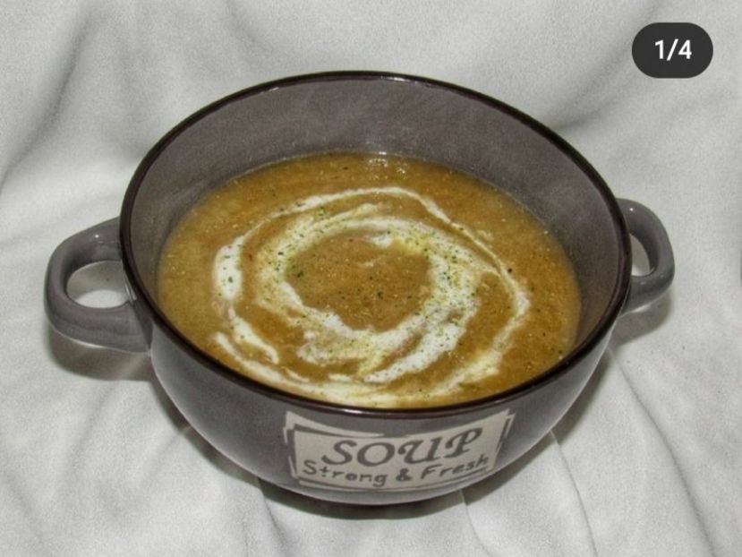  - Supa crema de praz cu dovlecel si rosie