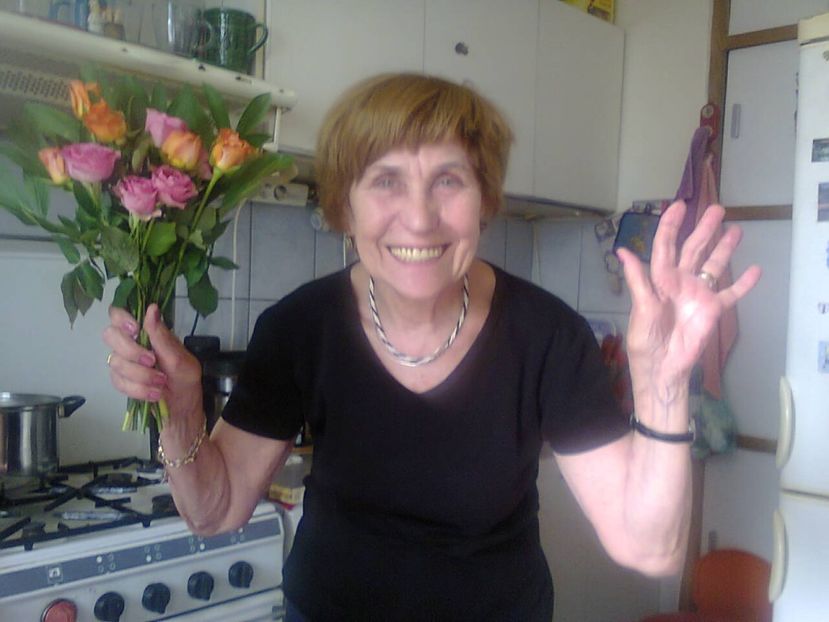 Fotografie6050 - 2021 mai 29 Ziua lui Olga 73 de ani