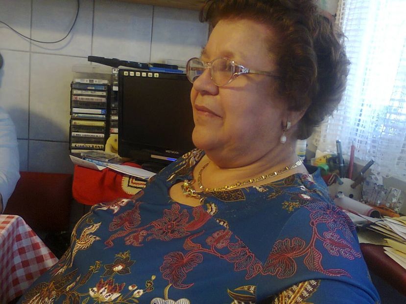 Fotografie6064 - 2021 mai 29 Ziua lui Olga 73 de ani