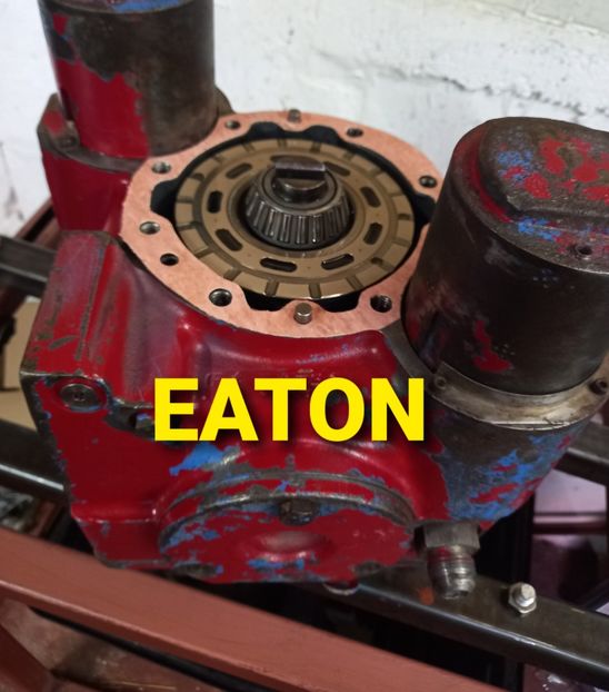 Reparatii pompe hidraulice - Reparatii Pompe Hidraulice KOMATSU BRUENINGHAUS REXROTH BOSCH SCHAFFER