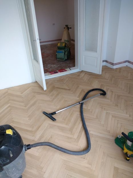  - 2021 Parchet Raschetat