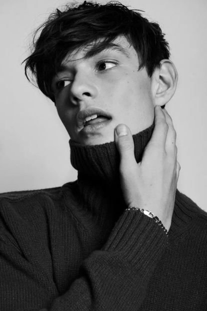  - Louis Partridge