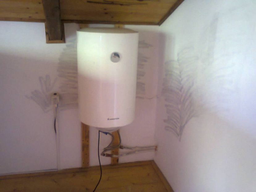 Fotografie6115 - 2021 REMETEA 8-13 IUNIE Bunicu la coasă