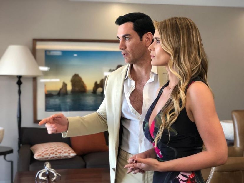 Sofia y Ricardo - Por amar sin ley