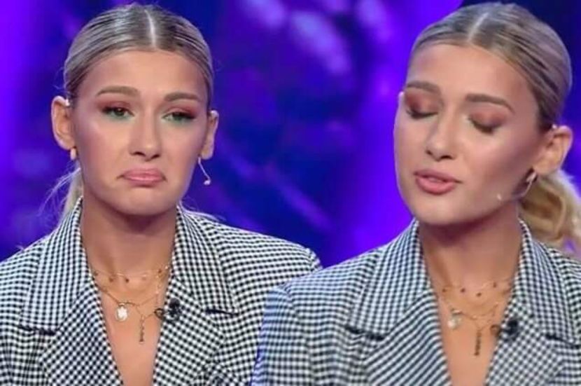 04353E15-2537-4DE8-84A3-1EE1B3E4AC20 - 001 Alina ab