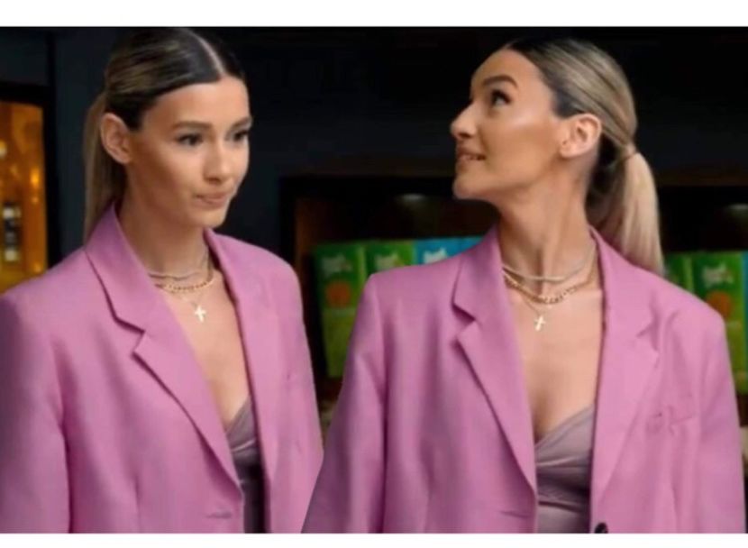 8A53D7E6-7AB9-4A9E-BEE8-0D8831D2F2F2 - 001 Alina ab