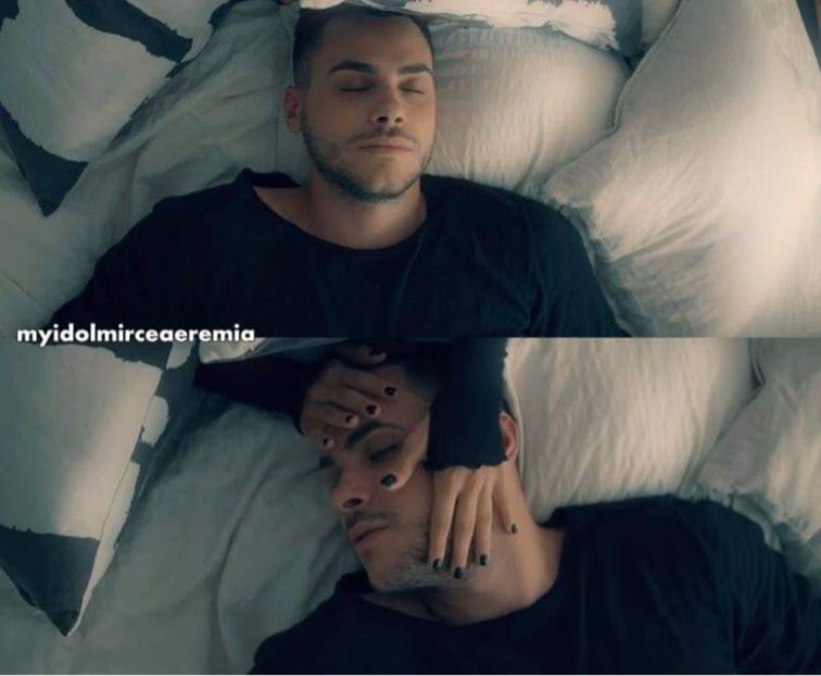 4FC03858-C003-496E-87B6-95735260607F - 001 Mircea ac