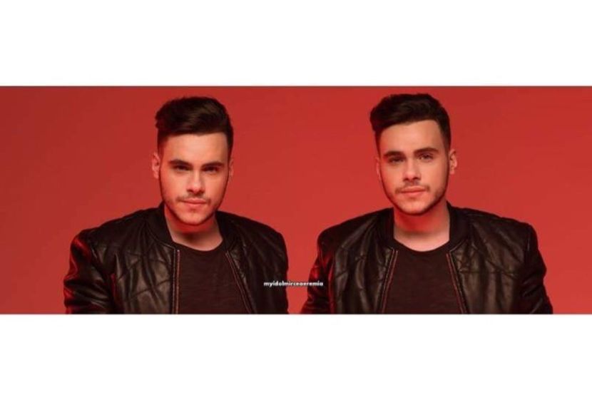 9115F6CF-7E3B-4553-86C6-55F4B99960C9 - 001 Mircea ac