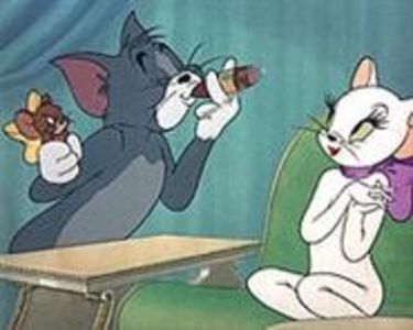 45 - ALEGE DOUĂ POZE LIBERE CU CUPLUL ROMANTIC ÎNDRĂGOSTIT DE EPOCĂ DIN DESENE ANIMATE