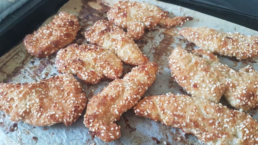 Piept de pui  cu susan - Culinare