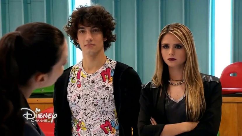 Ramiro, Emilia - Soy Luna fotos continuacion