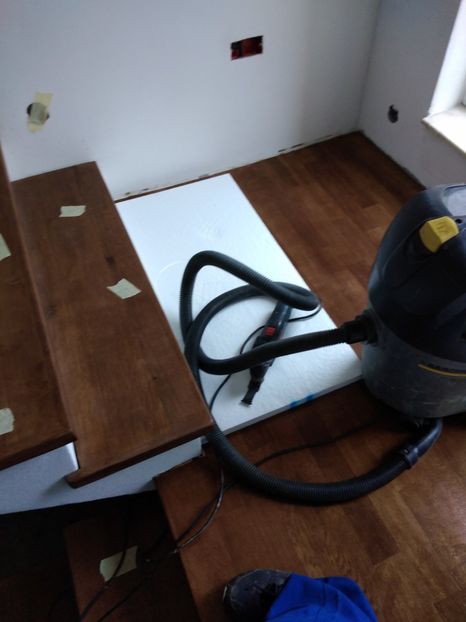  - 2021 Scari Interioare