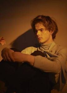  - Charlie Heaton