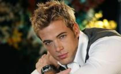 FEUKUWXPUFRZHNJYNWK - William Levy