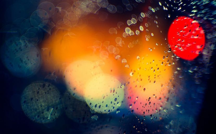 bokeh_drops_rain_lights_window_glass_water_color_1920x1200 - POZE DESKTOP 2022