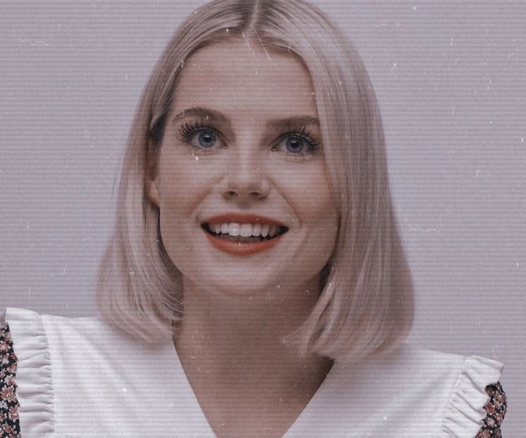 ⌮˒♥˓ Iṇ꒒ục̣y’s⋅⁽ẅöṛdṡ⁾... 　‰ː îndestulat prânzul.’ Creţuri apar în colţul ochilor ei când zâmbea - Tokyo the 9th place to disembark