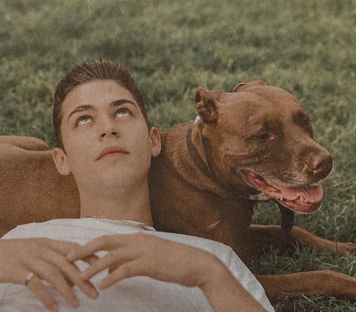 থৣĦғᴛ؟ℬᵉ̶̶ᵃ̶̶ᵘ̶̶ℛᵉ̶ᵍ̶ᵃ̶ʳ̶ᵈ͠ ༈٫ La început îi cuprinde pe amândoi într-o privire obscură, încercând - Tokyo the 9th place to disembark