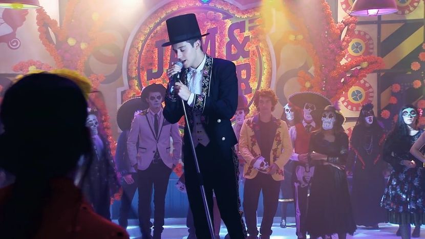 Matteo - Soy Luna fotos continuacion