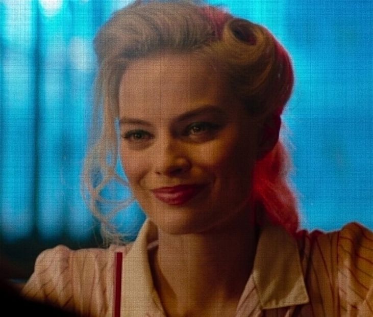 ›εϊз̤٢ ࢱ⋄‹̣̇͘͘͘.; radioasă, de pubgașă... Cu vârful degetelor balansă coronița pe frunte; petale se - Tokyo the 9th place to disembark