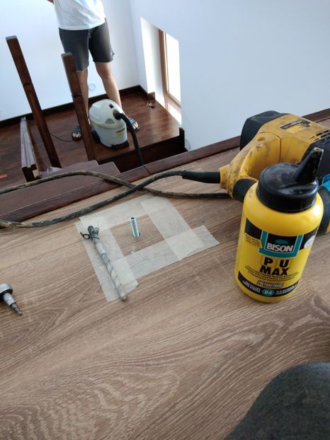  - 2021 Scari Interioare