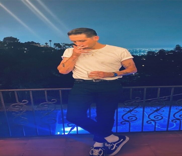 ̷͡︽.　· Rânjește-n direcția lui Aron privind înainte, iar când Ester dă startul se împinge cu - Tokyo the 9th place to disembark