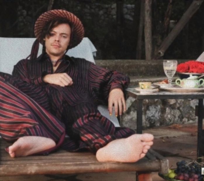 ꧁ᶥ̀ͅ་ ܝ܆༌;. din fiecare mușchi din corpul lor la fiecare plesnire a apei. La final zâmbi - Tokyo the 9th place to disembark