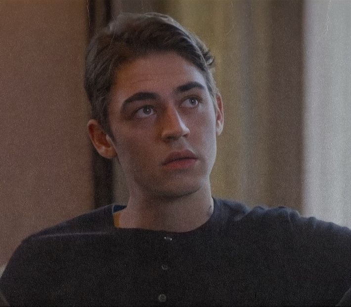 থৣĦғᴛ؟ℬᵉ̶̶ᵃ̶̶ᵘ̶̶ℛᵉ̶ᵍ̶ᵃ̶ʳ̶ᵈ͠ ༈٫ Înlănțuirea lui era plăcută, evocatoare poate, însă mișcarea, prea - Tokyo the 9th place to disembark