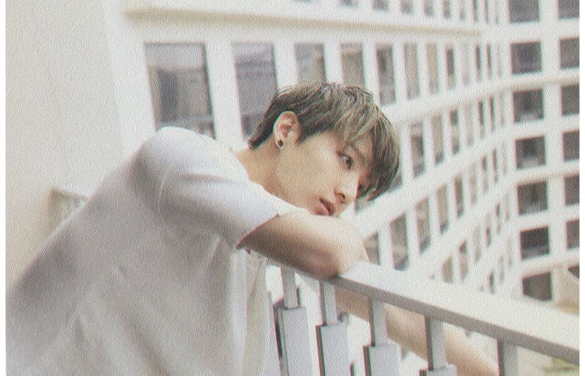 ✧ཊ2̣1̣ṣṭℐ̣̣̣ụḷỵ‹ 　⚜ 　ཥṢọṇg̣˒Jeon Jungkook ❚ ❝Sofa❞ - Haunting of Echoes