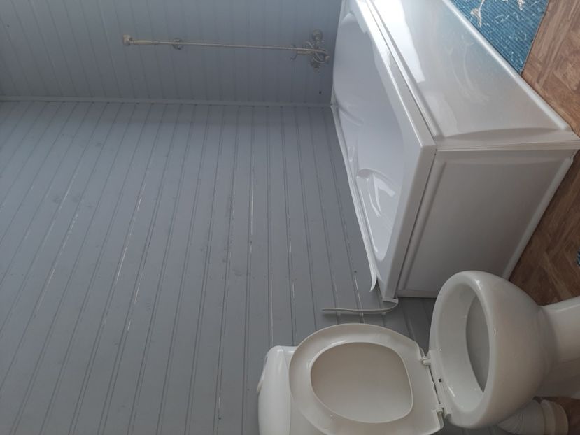  - Căsuța răsturnată
