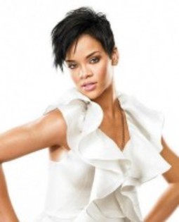 rihanna cantereata grozava (58) - rihanna