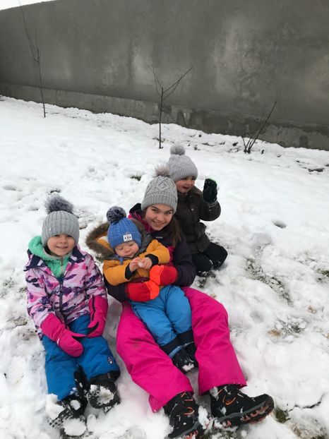 09EF48DB-4406-47CD-9F56-3C93E58F02EF - Andrei 2021