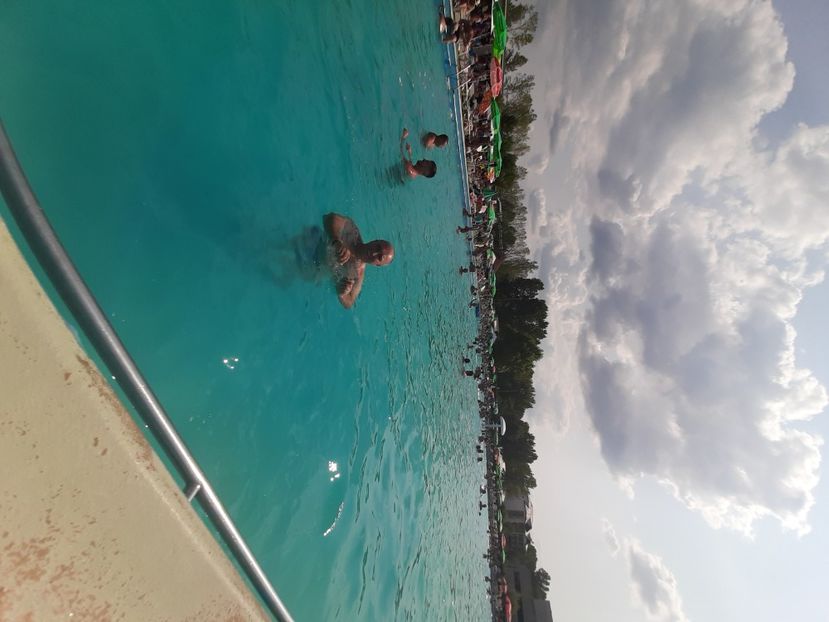  - La ștrandul Ostroveni în august 2021