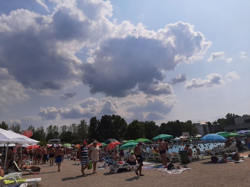  - La ștrandul Ostroveni în august 2021