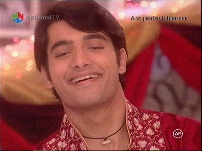 amar tot atunci - Sharad Malhotra