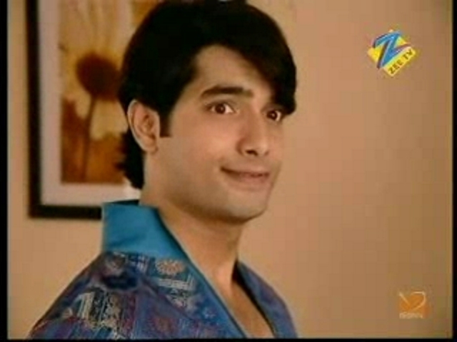 Amar-ultimu episod - Sharad Malhotra