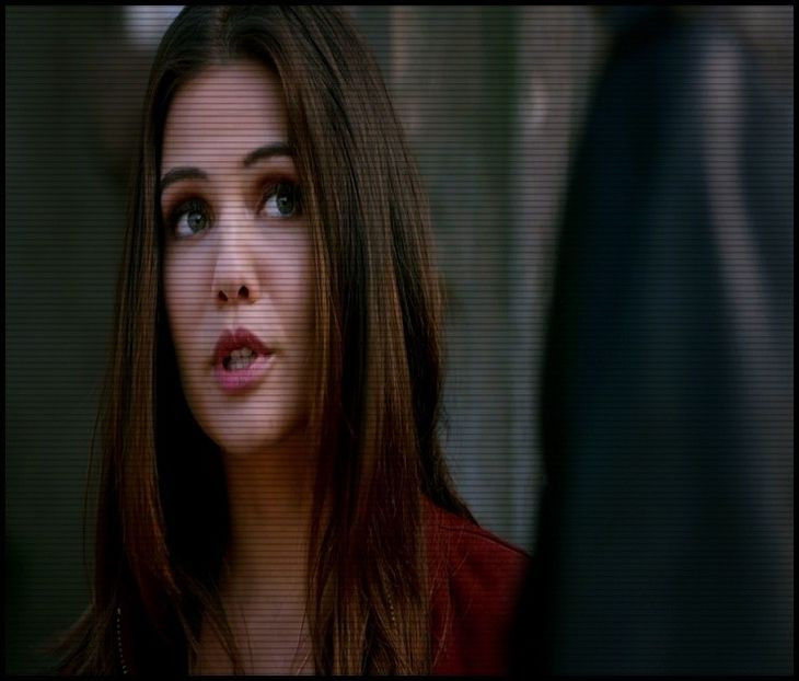 — ❝Dar lasă asta, se vorbește de ceva petrecere aici.❞ Se uită de la Aliyah la fetele - 01 make my plans with u my love