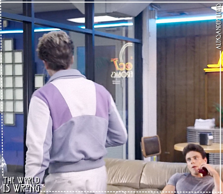 ✧ ❛ da, cred că ar trebui să fie..? sau poate trebuia să fim atenți când a vorbit și știam - 01 make my plans with u my love