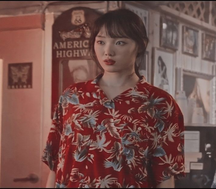 ─ Râde și se uită în jos la el. "Cred că în tabăra asta mai mult voi dormi." - 01 make my plans with u my love