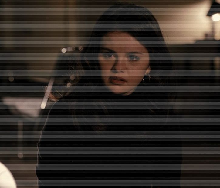 — Mica ei batjocură, desigur intenţionată, nu prinde însă un contur definit, căci spatele şi-l - 01 make my plans with u my love