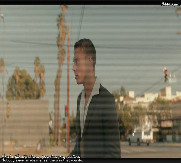 》#Chicotul acesteia îl face să-și mute privirea asupra ei, fiind și el amuzat de comentariul ei, + - 01 make my plans with u my love