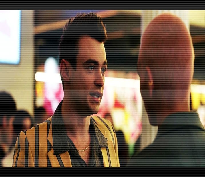 ━ mâncare și să devin elevul preferat al bucătăresei, da, cânt la chitară, dar și cu vocea.❞ - 01 make my plans with u my love