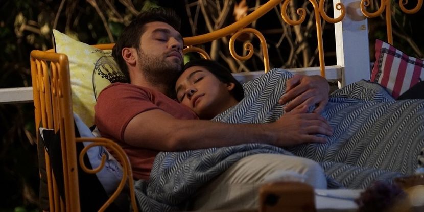 Selin ve Demir - Her yerde sen