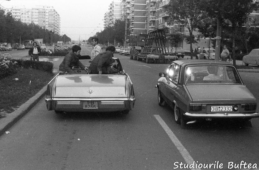 Mult Mai De Pret E Iubirea - Mult Mai De Pret E Iubirea 1982