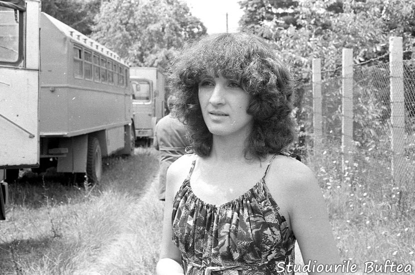 Mult Mai De Pret E Iubirea - Mult Mai De Pret E Iubirea 1982