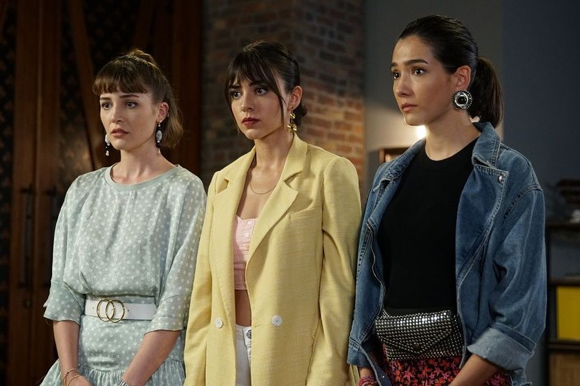 Merve, Ayda, Selin - Her yerde sen