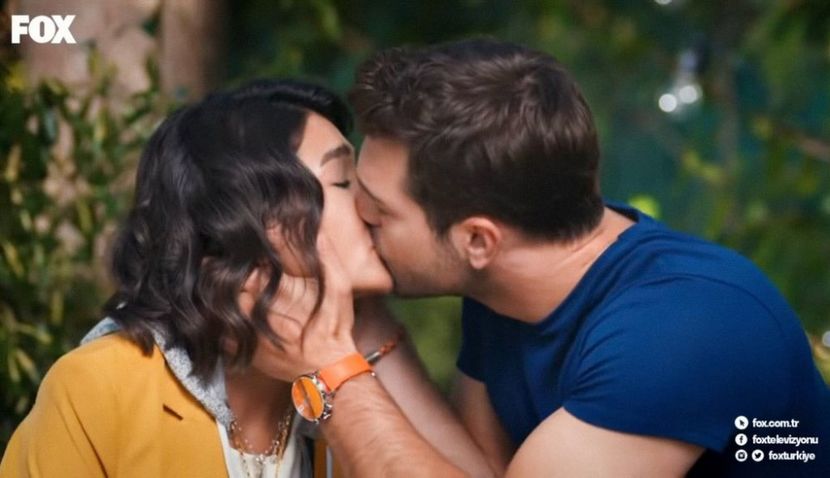 Selin ve Demir - Her yerde sen
