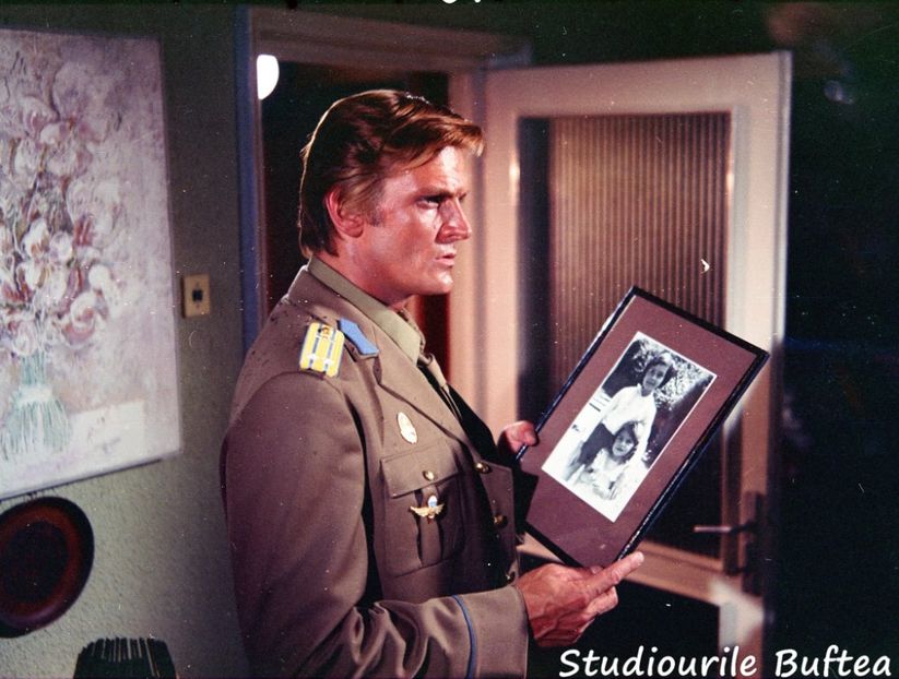 Parasutistii - Parasutistii 1972