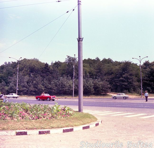 Parasutistii - Parasutistii 1972