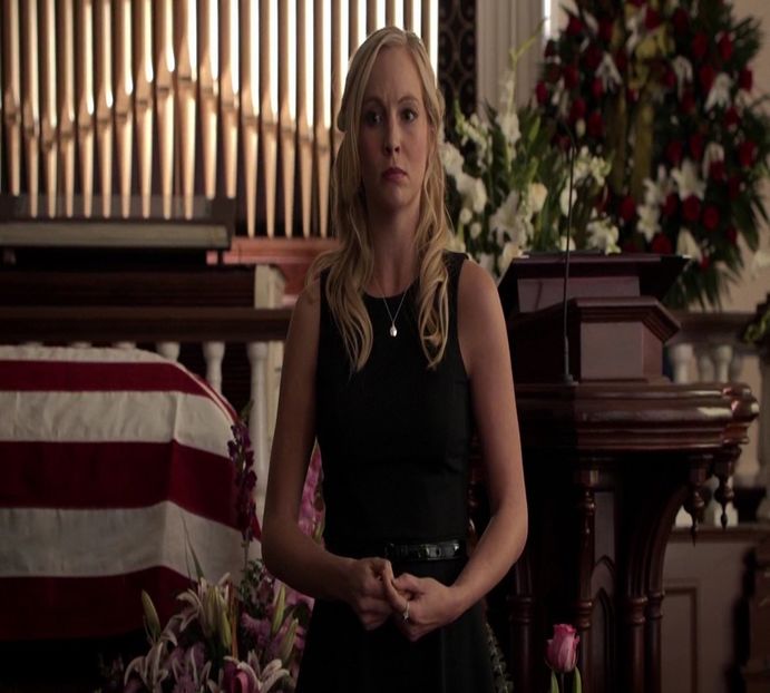 tvd615_1687 - Quedarme con ti hasta el amanecer