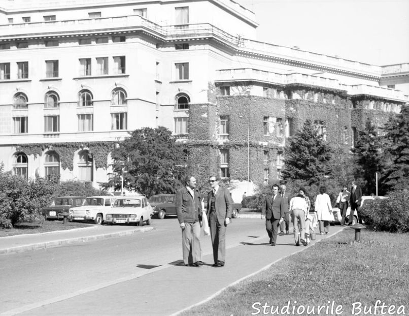 Tata De Duminica - Tata De Duminica 1975